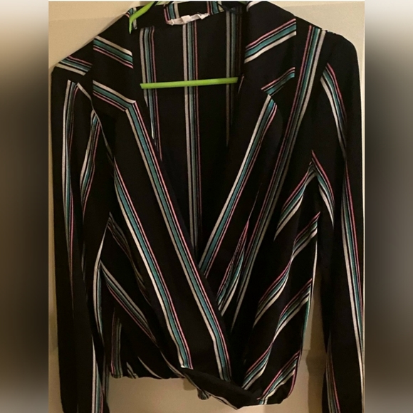 NWOT JUNE & HUDSON Black Top size XL - Picture 2 of 5